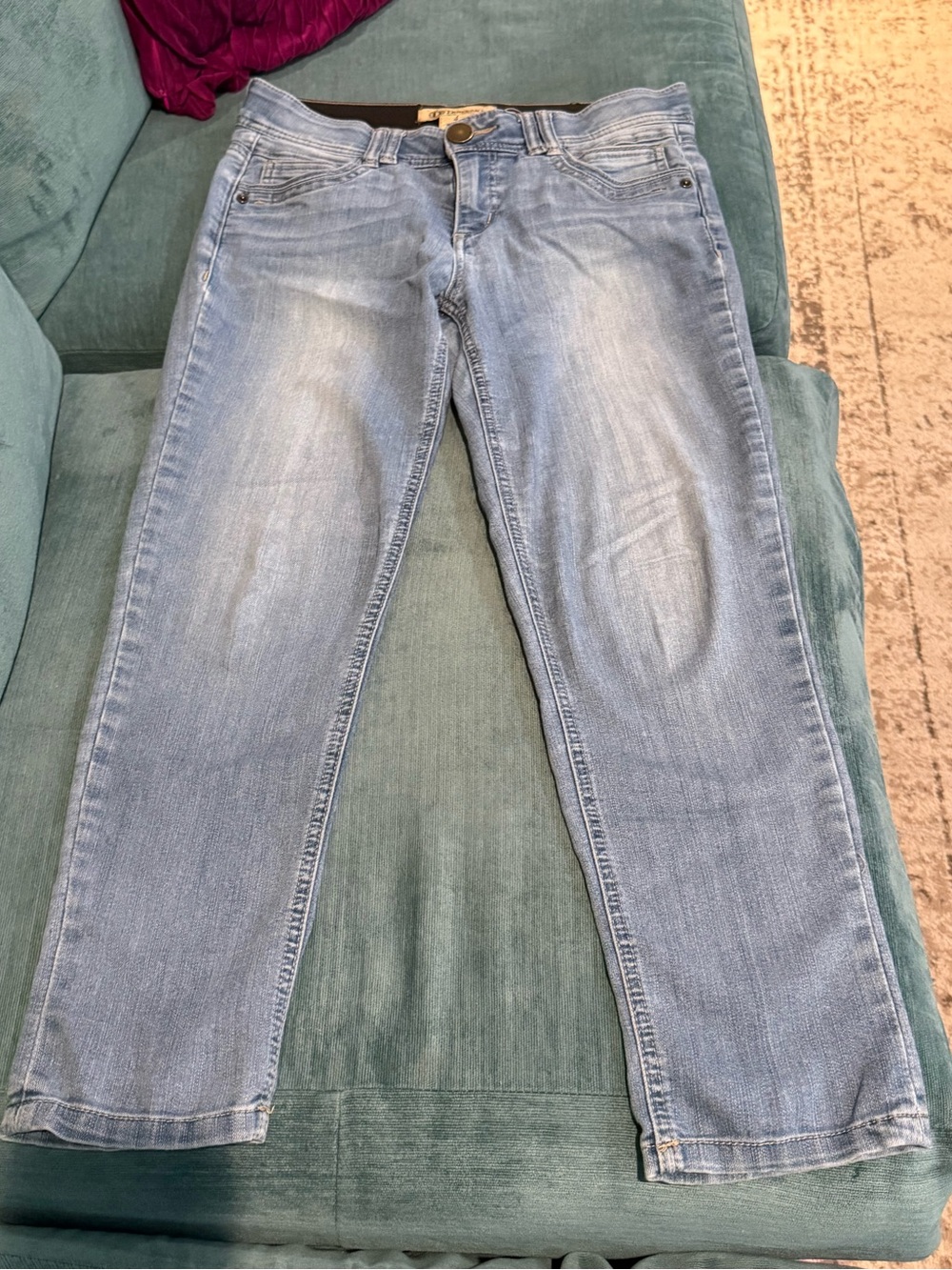 Democracy Women's Straight Leg Jeans in Light Wash Blue